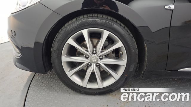 Hyundai Grandeur 2016 — photo 5