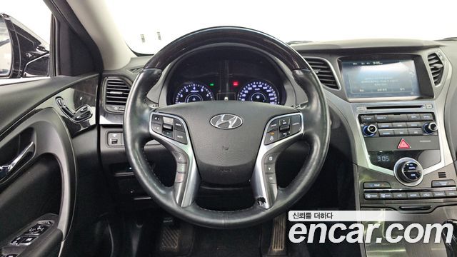 Hyundai Grandeur 2016 — photo 14