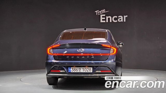 Hyundai Sonata 2022 — photo 4
