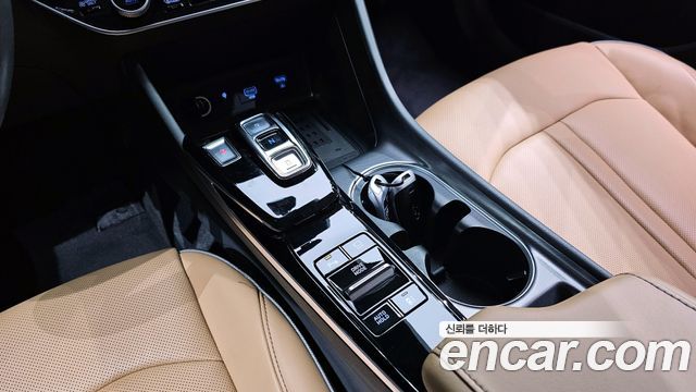 Hyundai Sonata 2022 — photo 9