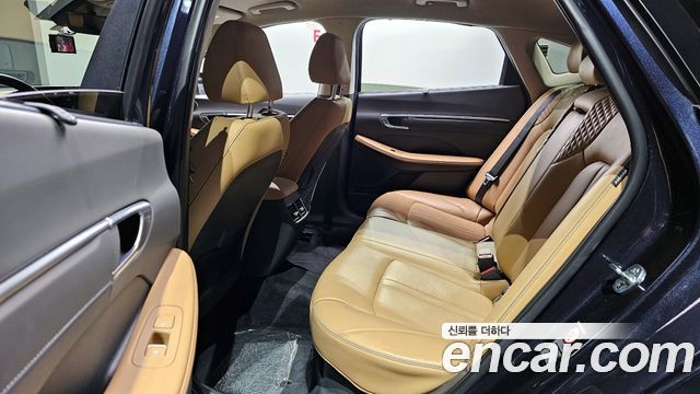 Hyundai Sonata 2022 — photo 12
