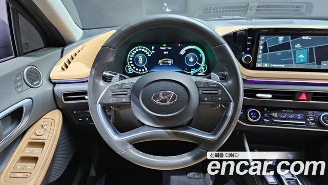 Hyundai Sonata 2022 — photo 13
