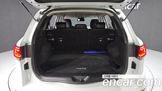 Renault Korea QM6 2023 — photo 20