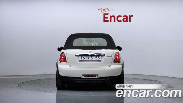 Mini Cooper Convertible 2014 — photo 4