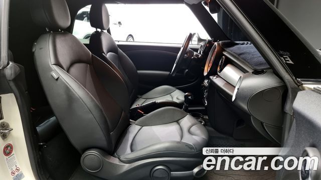 Mini Cooper Convertible 2014 — photo 10