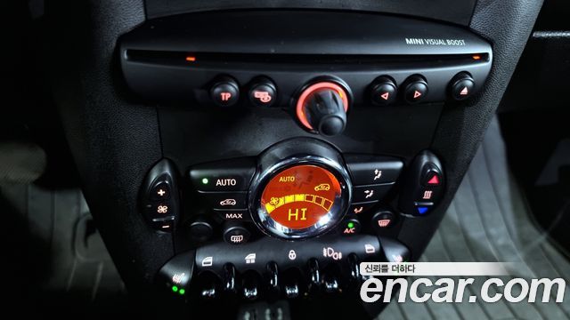 Mini Cooper Convertible 2014 — photo 16