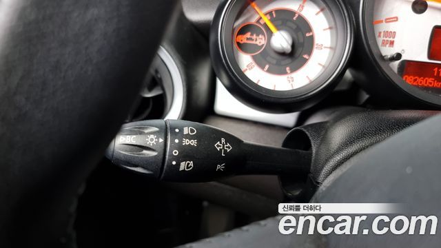 Mini Cooper Convertible 2014 — photo 19