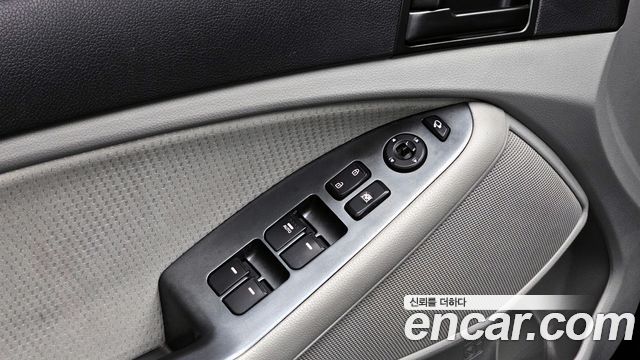 Kia K5 2013 — photo 20