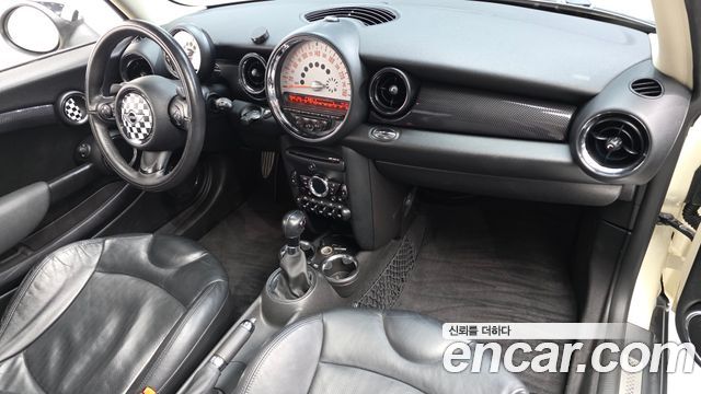 Mini Cooper 2011 — photo 7