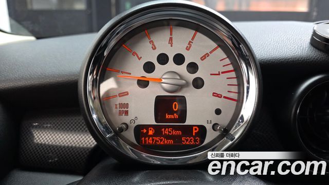 Mini Cooper 2011 — photo 8