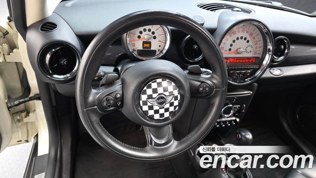 Mini Cooper 2011 — photo 13