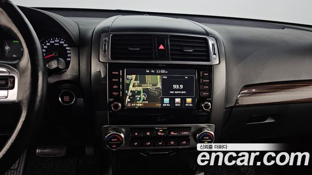 Kia Mohave 2018 — photo 14