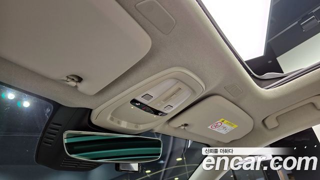 Volvo XC40 2023 — photo 20
