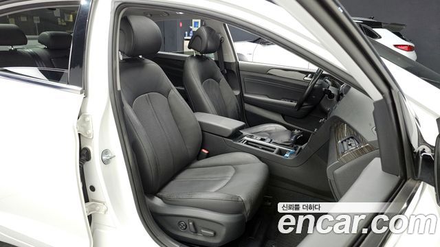 Hyundai Sonata 2015 — photo 10