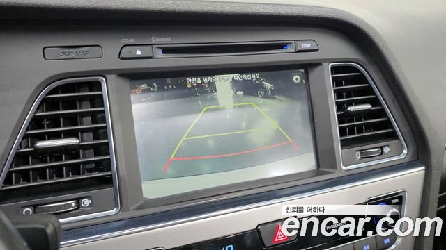 Hyundai Sonata 2015 — photo 16