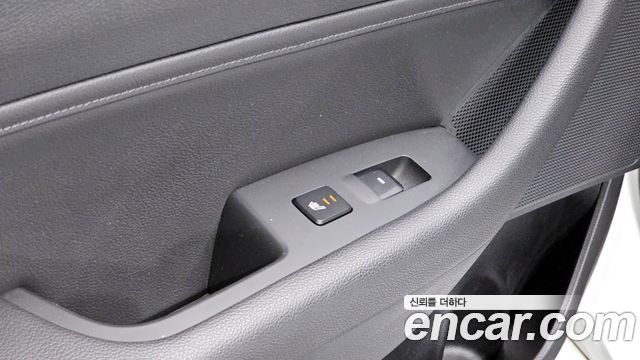 Hyundai Sonata 2015 — photo 19