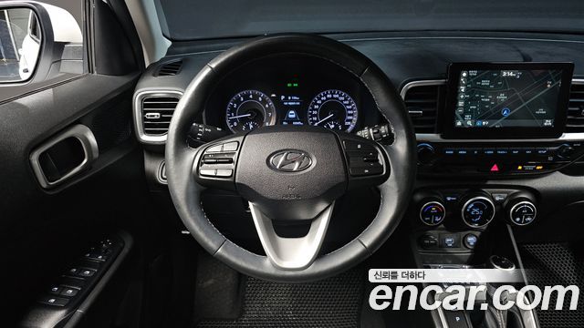 Hyundai Venue 2020 — photo 13
