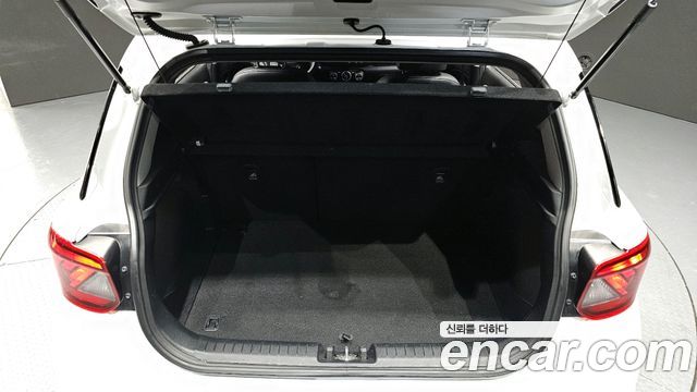 Hyundai Venue 2020 — photo 20