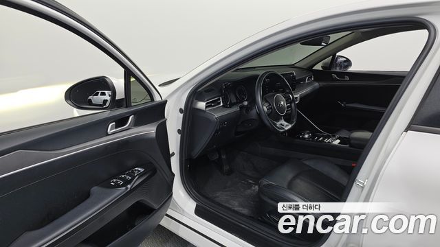 Kia K5 2021 — photo 10
