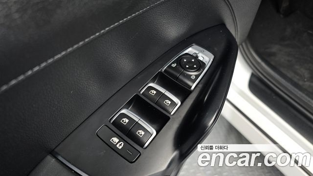 Kia K5 2021 — photo 13