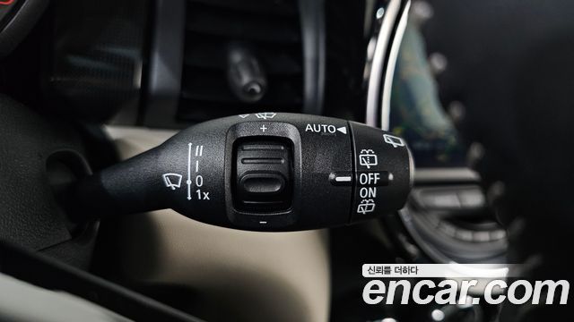 Mini Cooper 2020 — photo 18