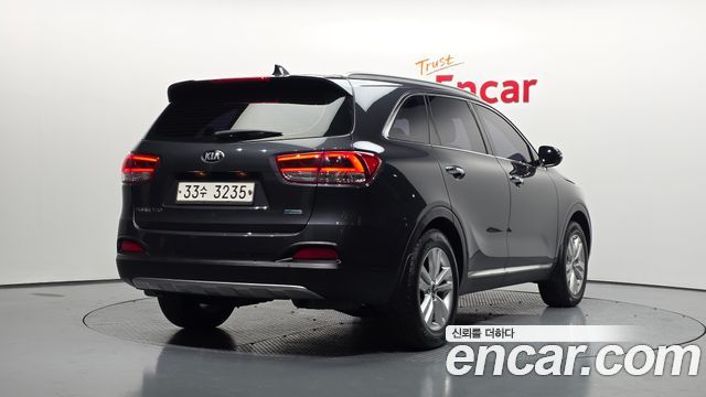 Kia Sorento 2015 — photo 2