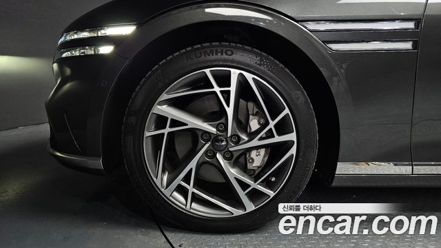 Genesis G90 2023 — photo 5