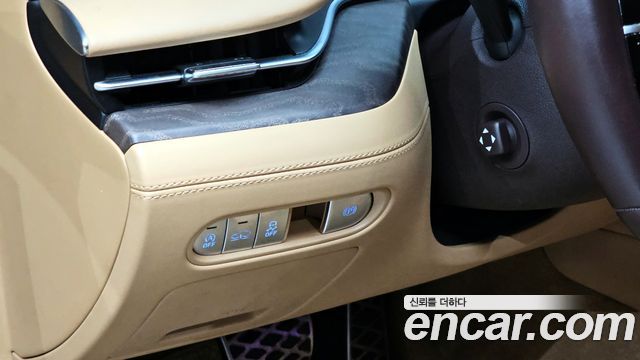 Genesis G90 2023 — photo 14