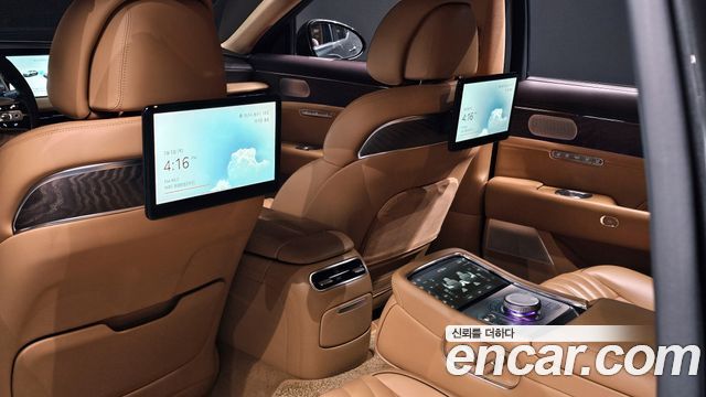 Genesis G90 2023 — photo 17