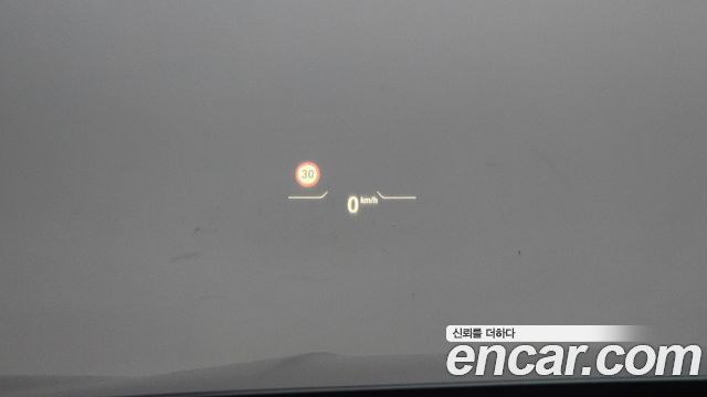 BMW 1-Series 2023 — photo 14