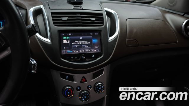Chevrolet Korea Trax 2014 — photo 15