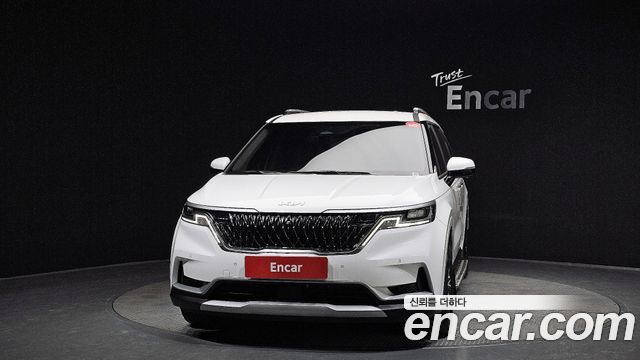 Kia Canival 2022 — photo 3