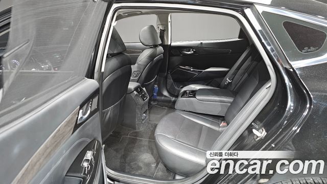 Kia K7 2020 — photo 11