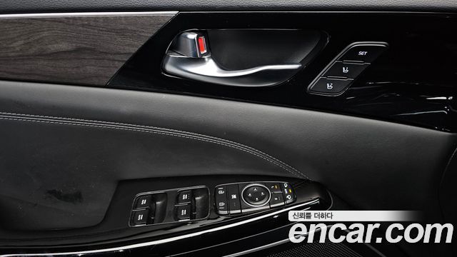 Kia K7 2020 — photo 12