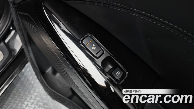 Kia K7 2020 — photo 18