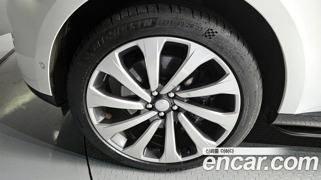 Land Rover Range Rover 2023 — photo 5