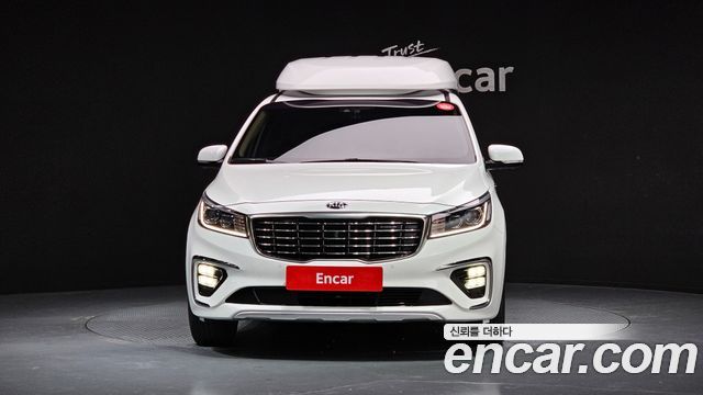 Kia Canival 2019 — photo 3