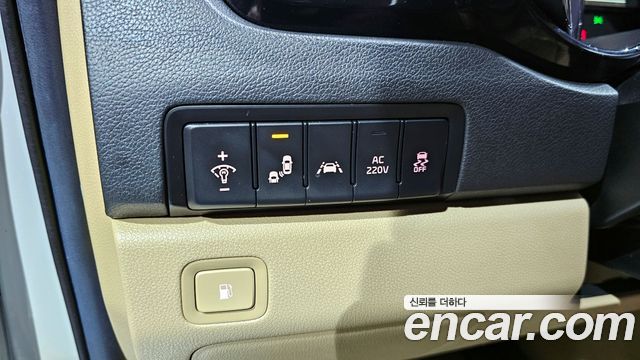 Kia Canival 2019 — photo 14