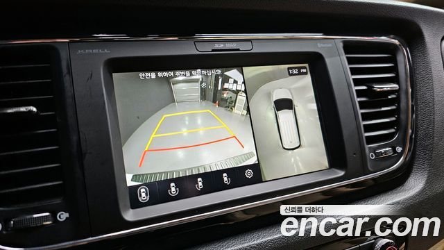 Kia Canival 2019 — photo 16
