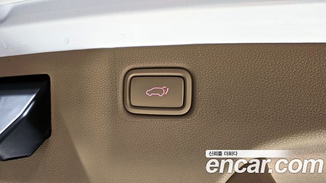 Kia Canival 2019 — photo 17