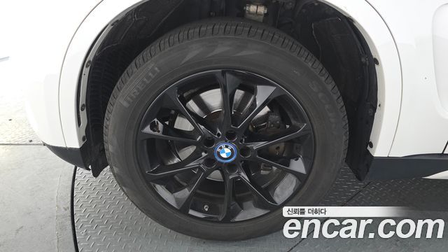 BMW X5 2018 — photo 5