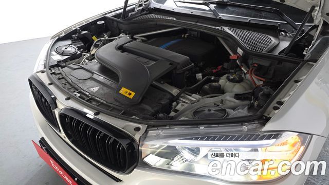 BMW X5 2018 — photo 6
