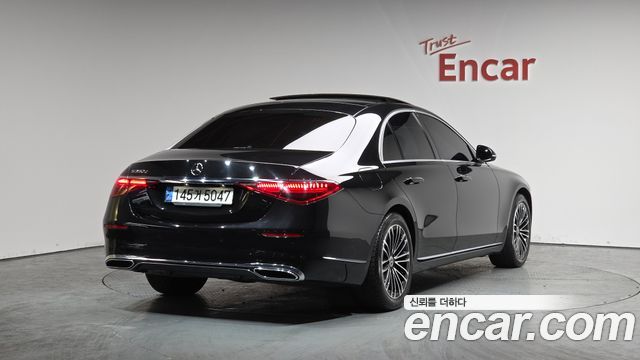 Mercedes-Benz S-Class 2022 — photo 2