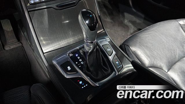 Hyundai Grandeur 2016 — photo 9