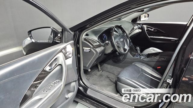 Hyundai Grandeur 2016 — photo 10