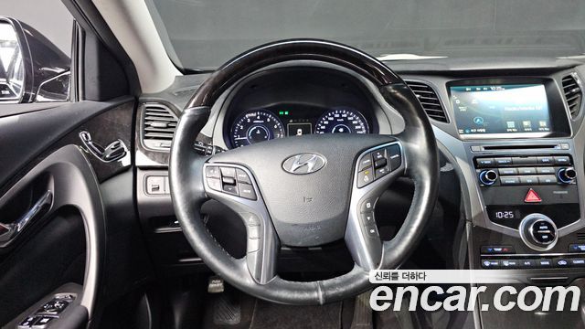 Hyundai Grandeur 2016 — photo 14