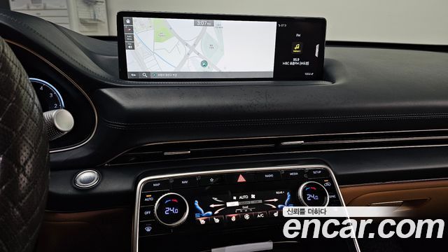 Genesis GV80 2022 — photo 14