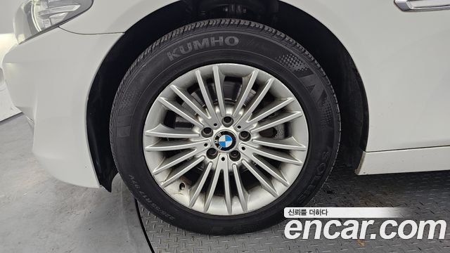 BMW 5-Series 2014 — photo 5