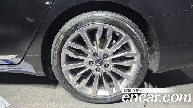 Kia K7 2020 — photo 5