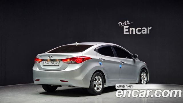 Hyundai AVANTE 2013 — photo 2